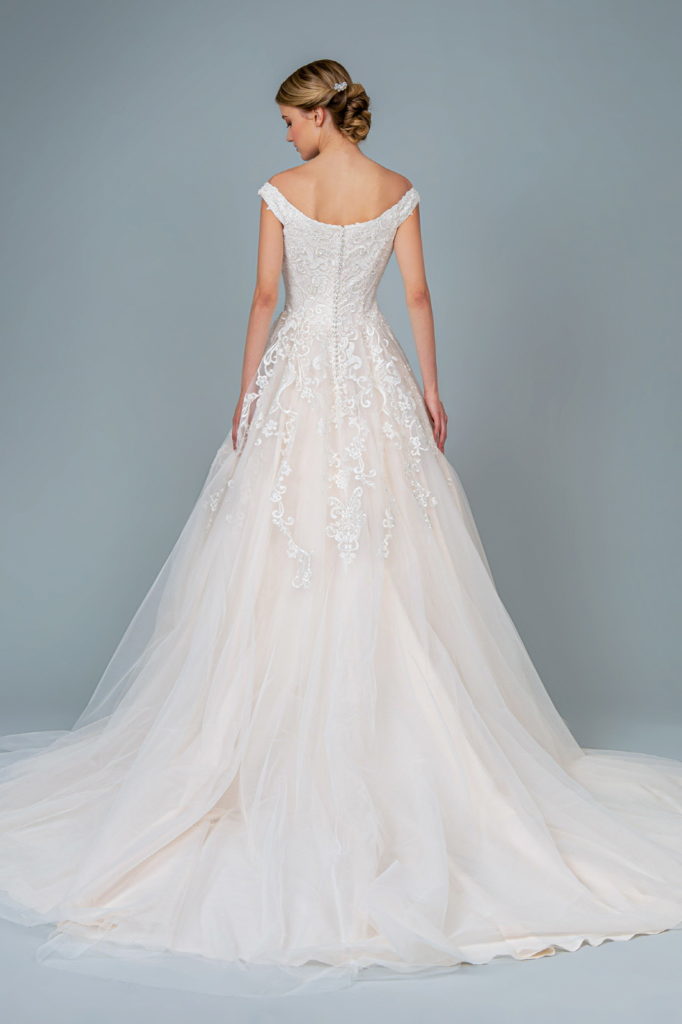 Embroidery Embellished Mesh A-Line Wedding Gown w/ Tail Tux-USA