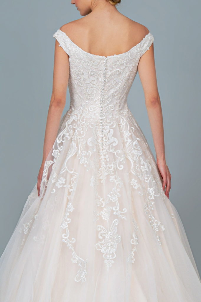Embroidery Embellished Mesh A-Line Wedding Gown w/ Tail Tux-USA